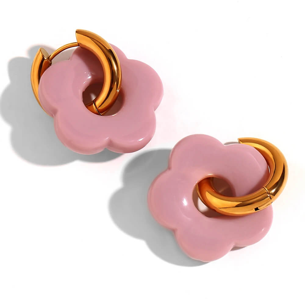 Acrylic Gold Flower Earrings in Mauve.