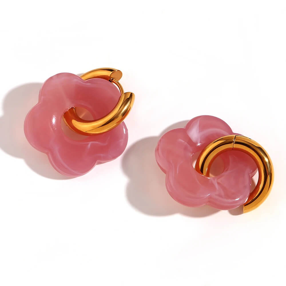 Acrylic Gold Flower Earrings in Rose.