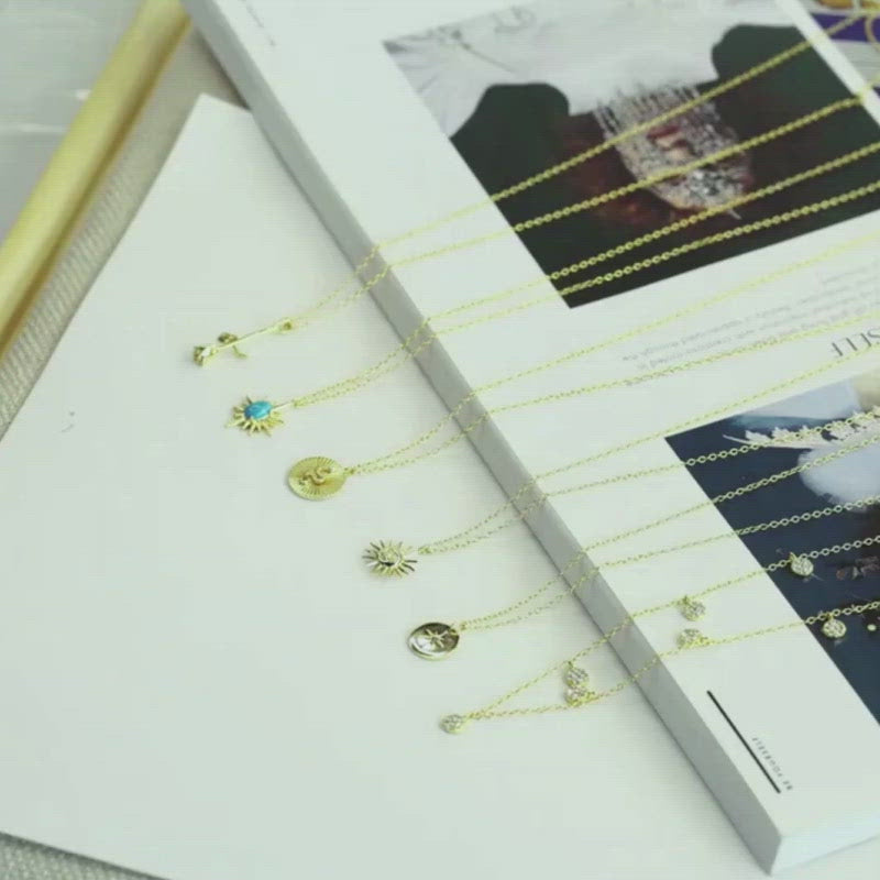 A video showing the Rose Stem Necklace.